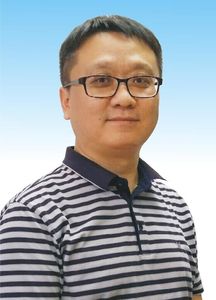 黄小勇 黄小勇